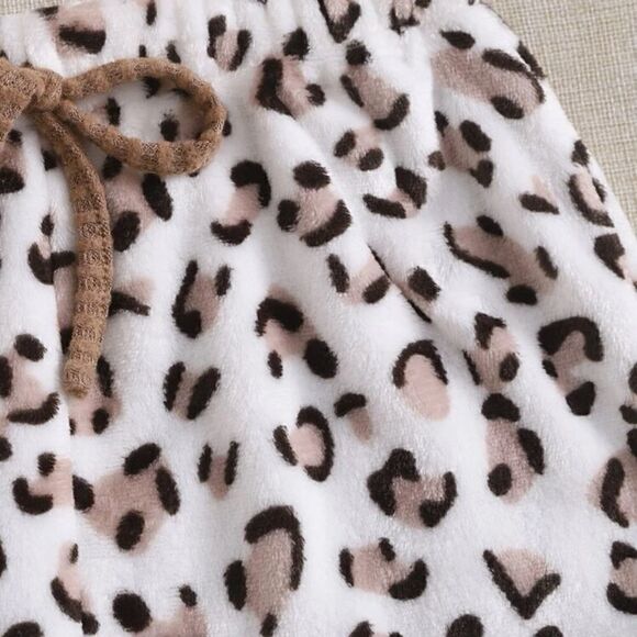 Pajama Set   - Picture 8 of 9